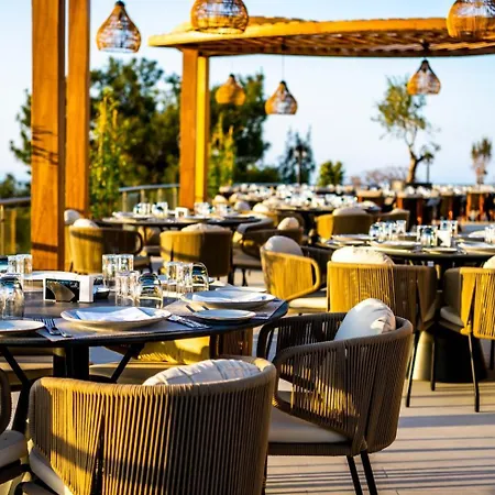 Chamada Prestige And Casino מלון Agios Epiktitos