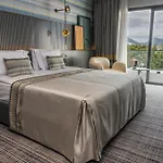 Chamada Prestige And Casino 5*
