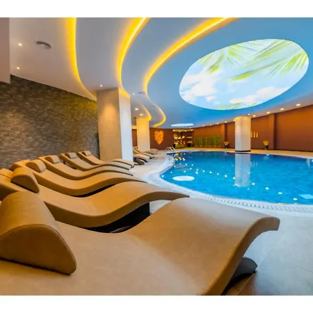 Chamada Prestige And Casino 5*