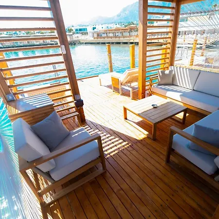 Chamada Prestige And Casino 5*