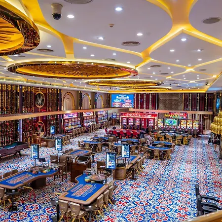 Hotell Chamada Prestige And Casino