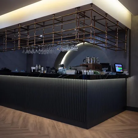 Chamada Prestige And Casino Hotell