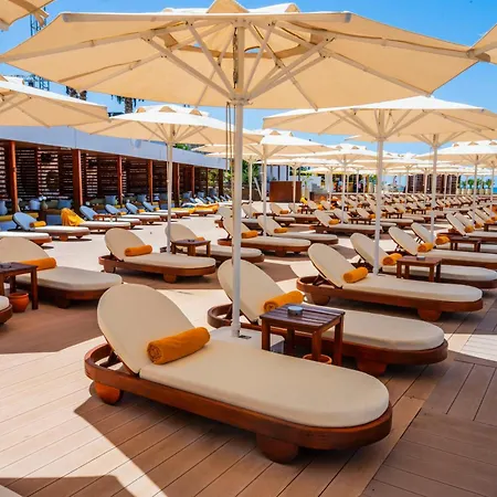 Chamada Prestige And Casino 5* Agios Epiktitos