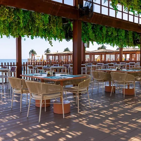 Chamada Prestige And Casino Hotel