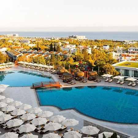 Chamada Prestige And Casino 5*