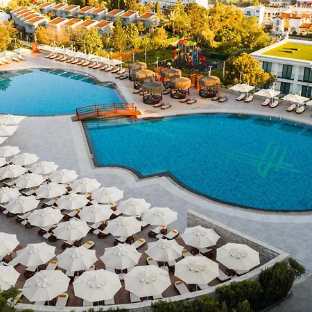 Chamada Prestige And Casino 5* Agios Epiktitos
