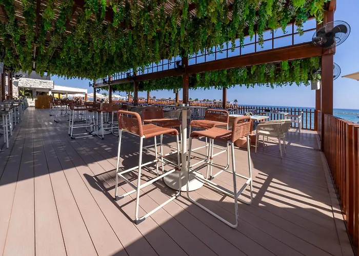 Ξενοδοχείο Chamada Prestige And Casino Agios Epiktitos