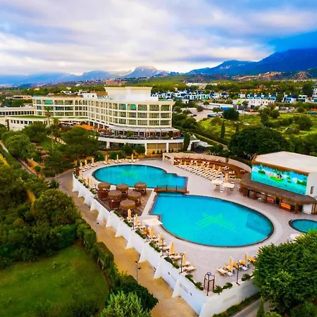 Otel Chamada Prestige And Casino Agios Epiktitos